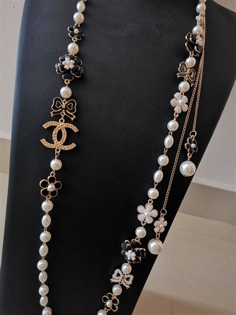 coco chanel necklace long.